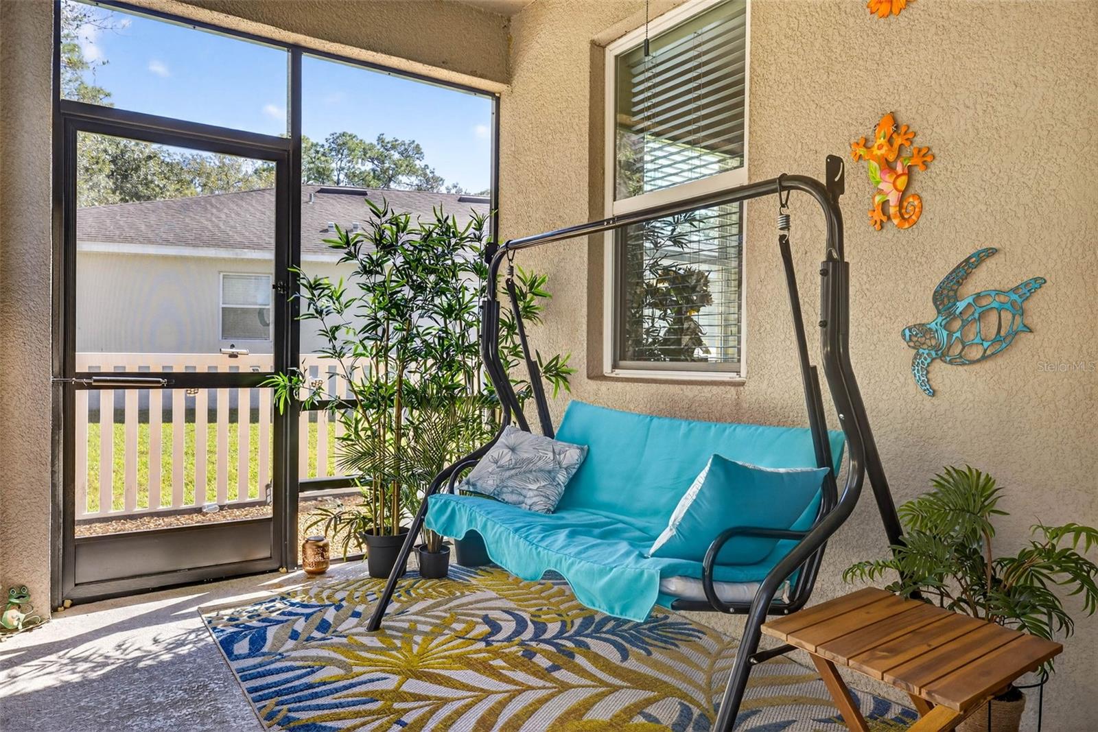 Image 32 of 36 For 808 Bronze Bush Court