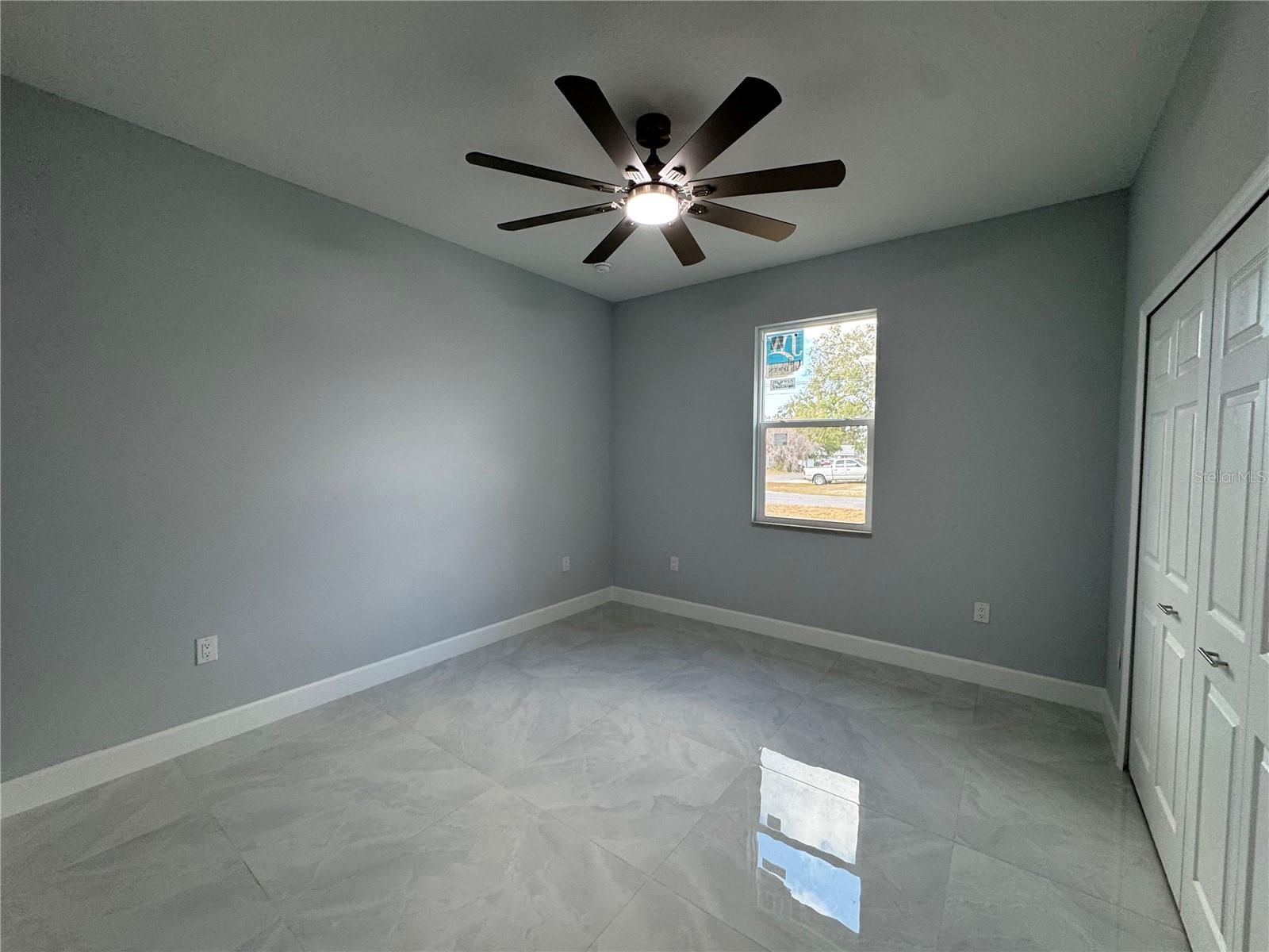 Image 15 of 21 For 6018 Newmark Street