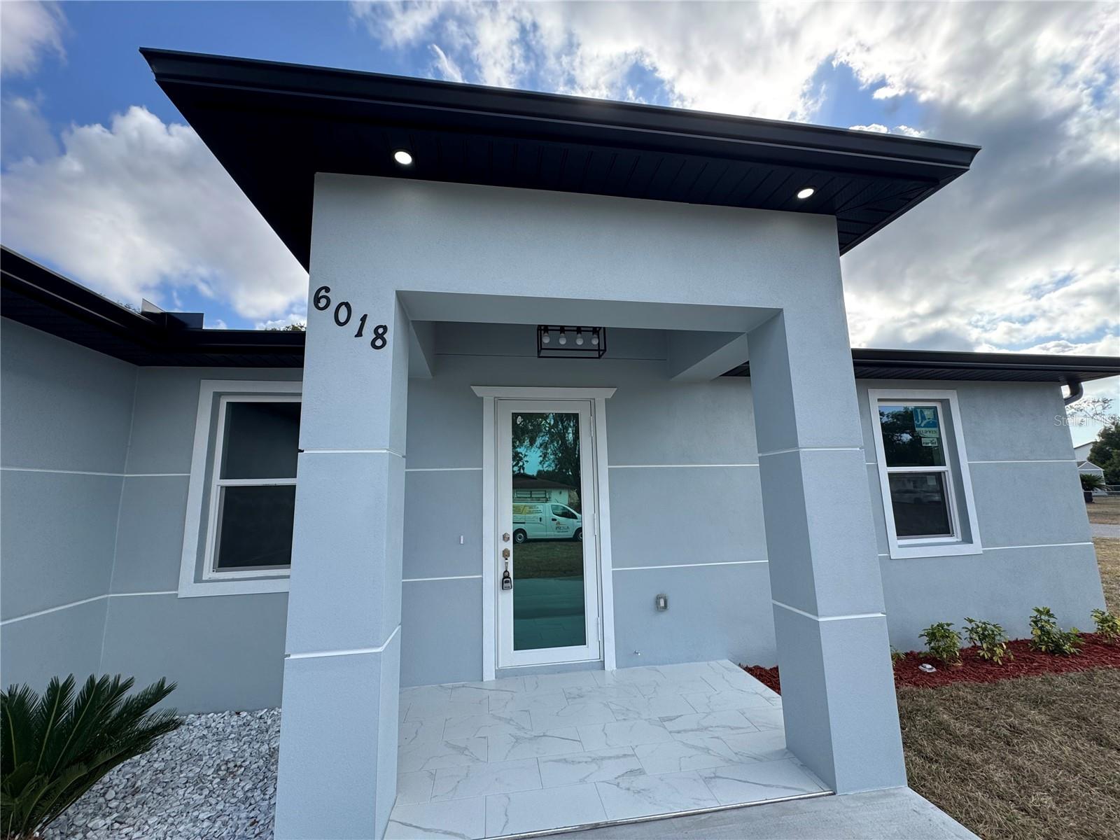 Image 3 of 21 For 6018 Newmark Street