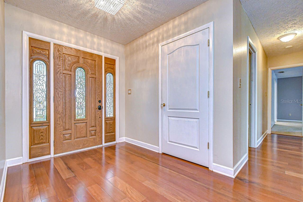 Image 21 of 59 For 610 Chancellar Drive