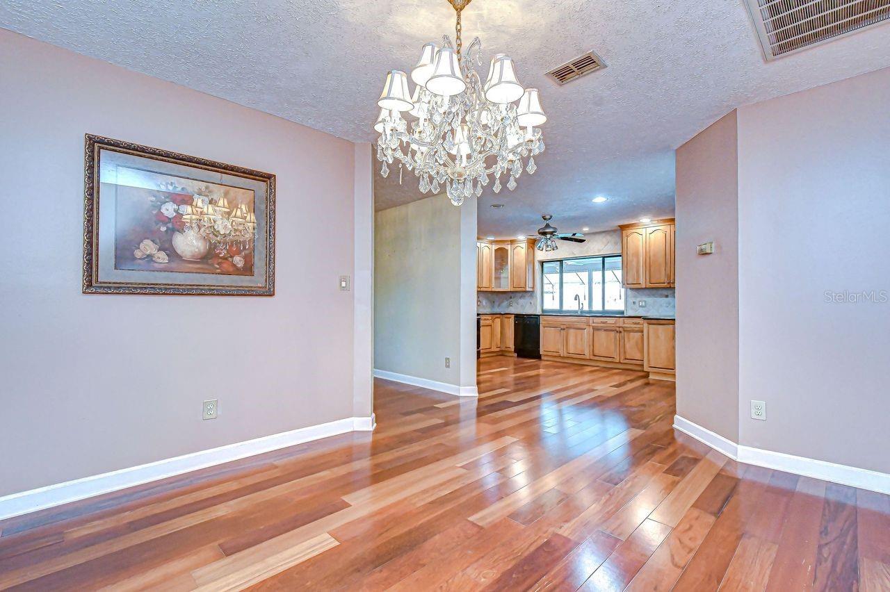 Image 39 of 59 For 610 Chancellar Drive