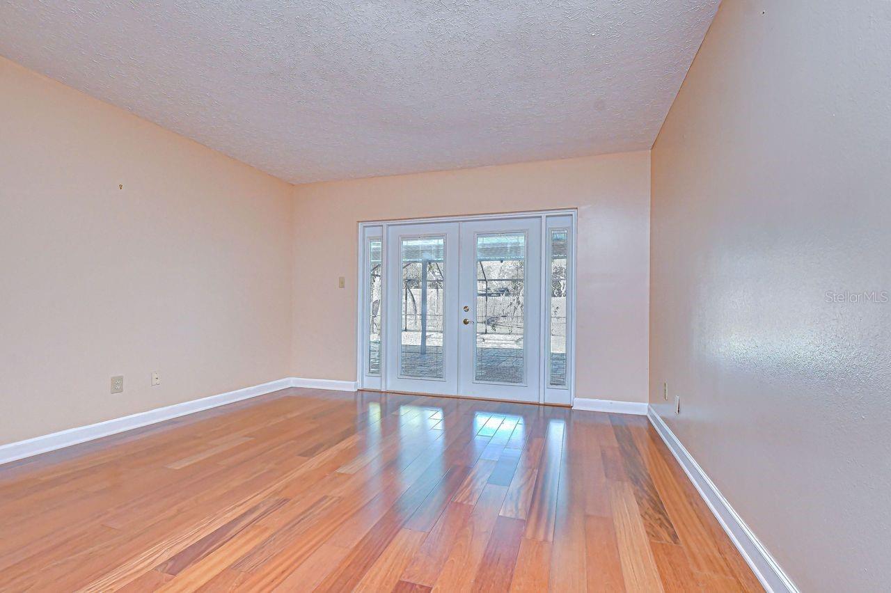 Image 42 of 59 For 610 Chancellar Drive