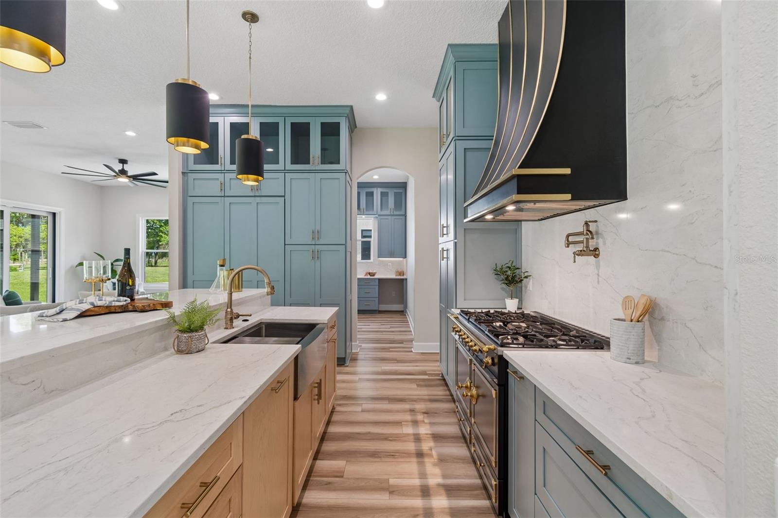 Image 12 of 88 For 13711 Lussier Lane