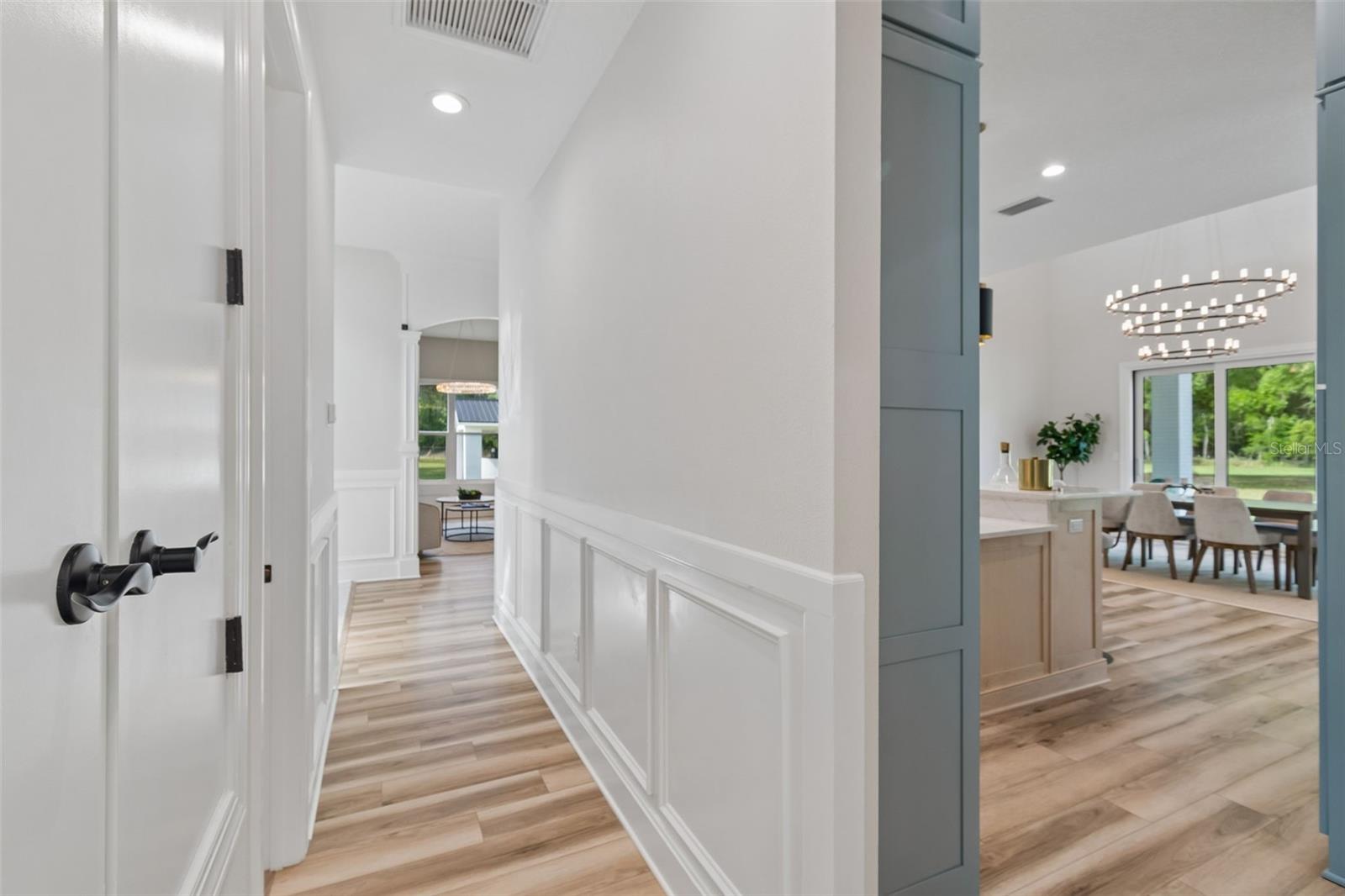 Image 24 of 88 For 13711 Lussier Lane