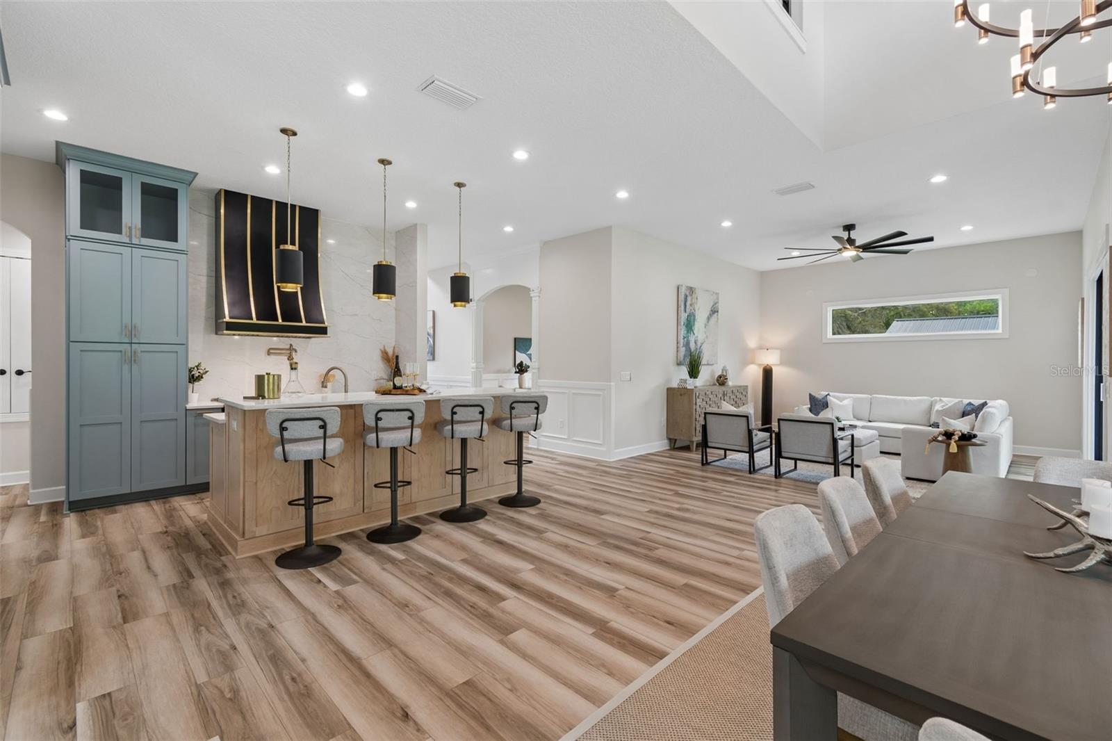 Image 30 of 88 For 13711 Lussier Lane