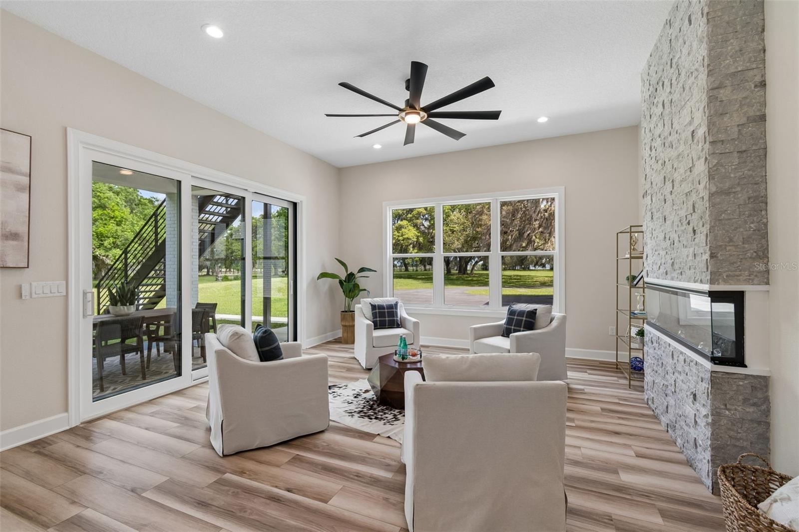 Image 41 of 88 For 13711 Lussier Lane