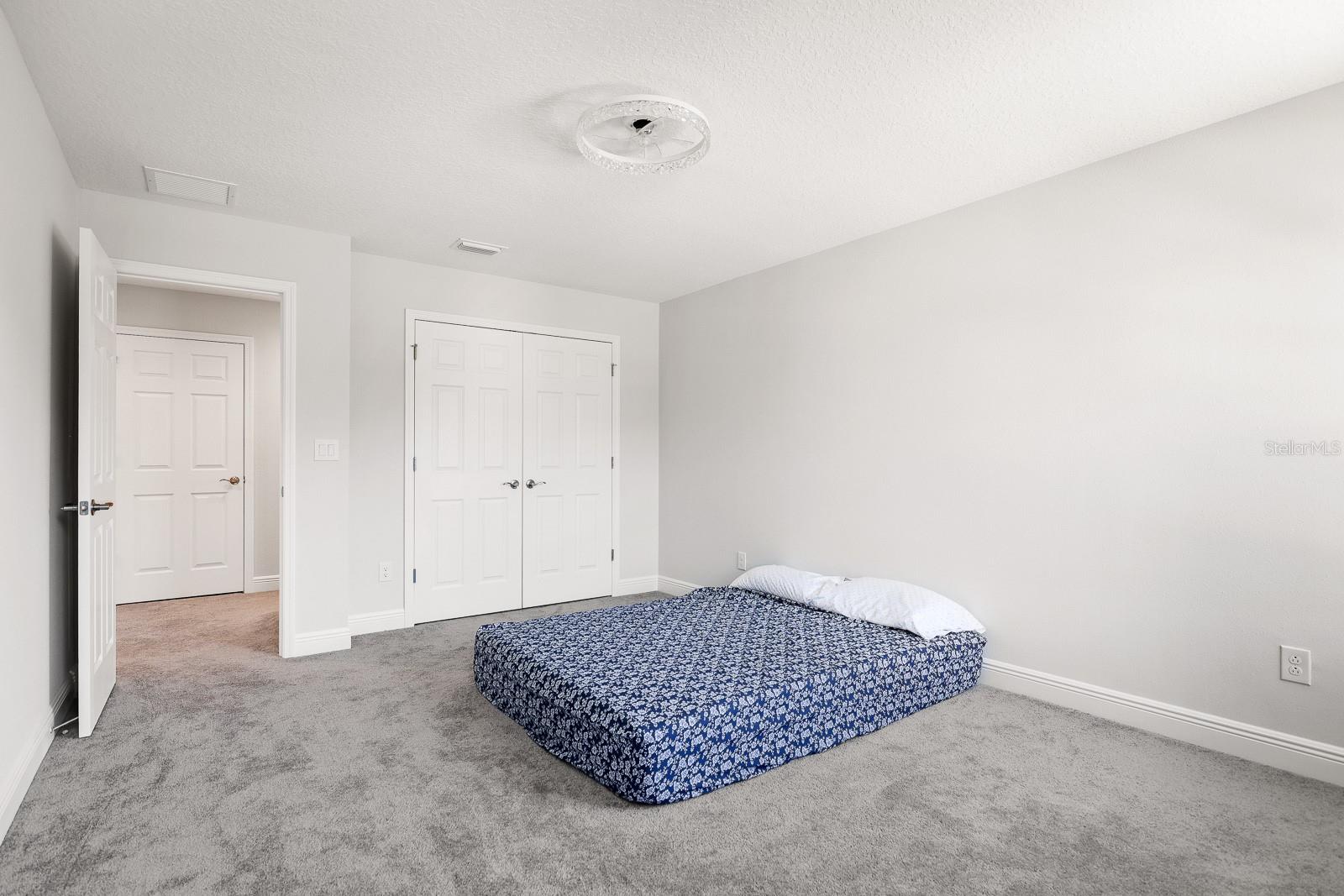 Listing photo id 36 for 14671 Horse Trot Road