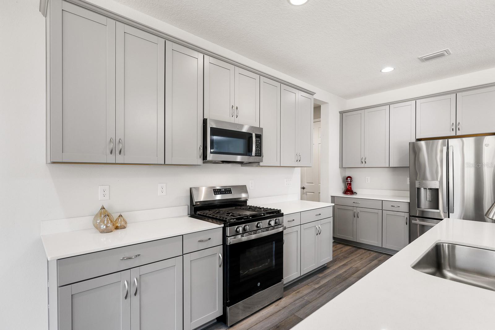 Listing photo id 4 for 14671 Horse Trot Road