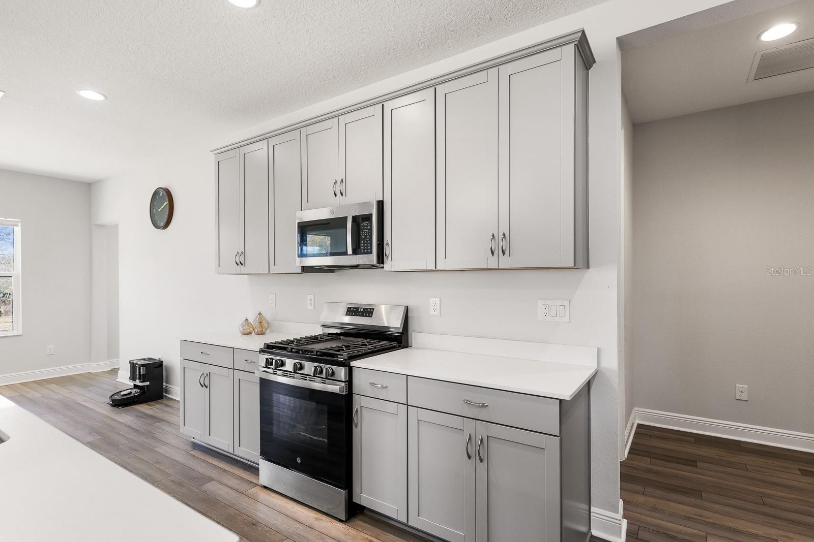 Listing photo id 5 for 14671 Horse Trot Road