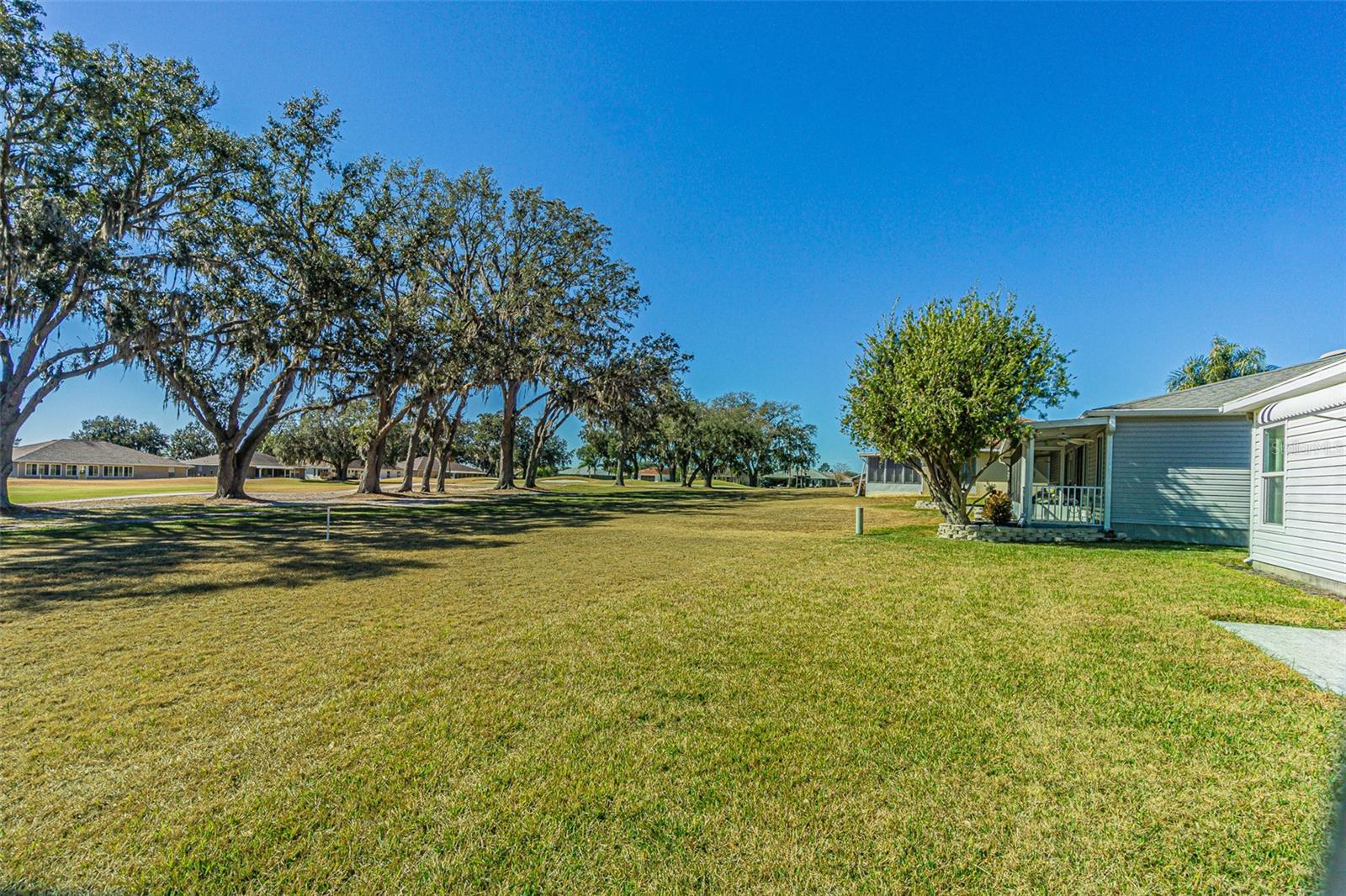 Image 20 of 56 For 29140 Princeville Drive