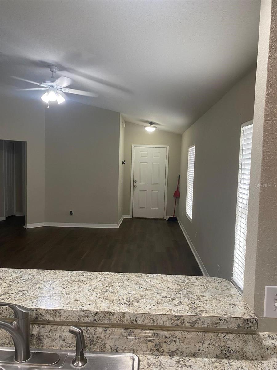 Image 6 of 30 For 8411 Deer Chase Drive