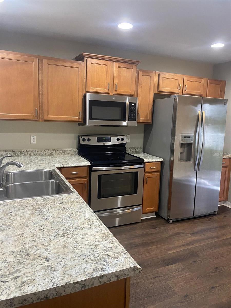 Image 8 of 30 For 8411 Deer Chase Drive