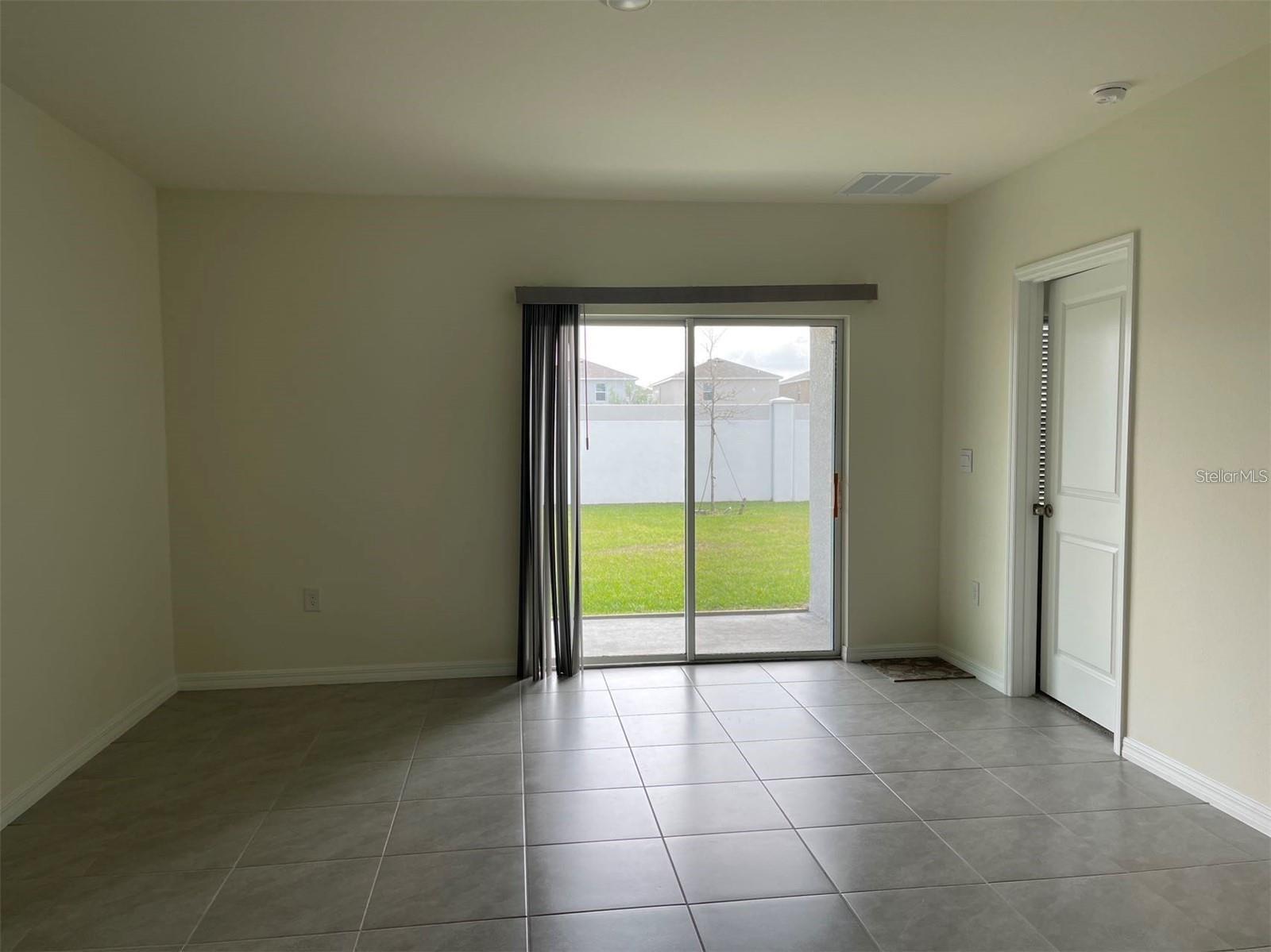 Image 3 of 12 For 5526 Oxford Gray Road