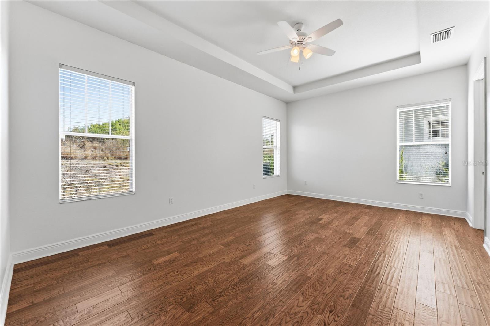 Image 23 of 41 For 7314 Saint Patrick Street