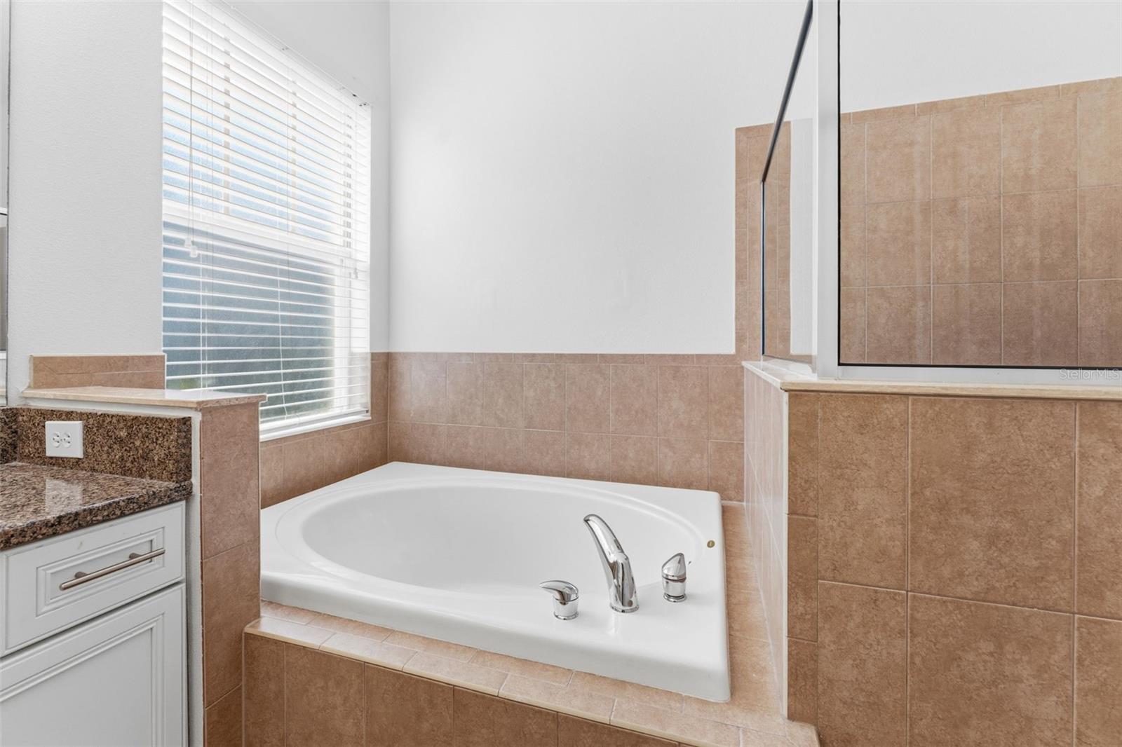 Image 25 of 41 For 7314 Saint Patrick Street