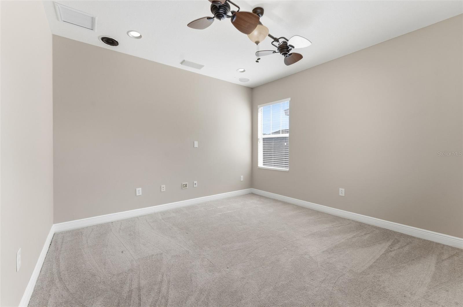 Image 32 of 41 For 7314 Saint Patrick Street