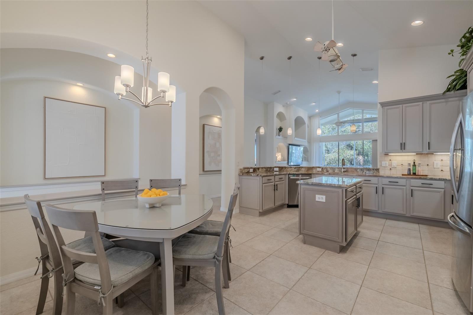 Image 11 of 88 For 27721 Kirkwood Circle