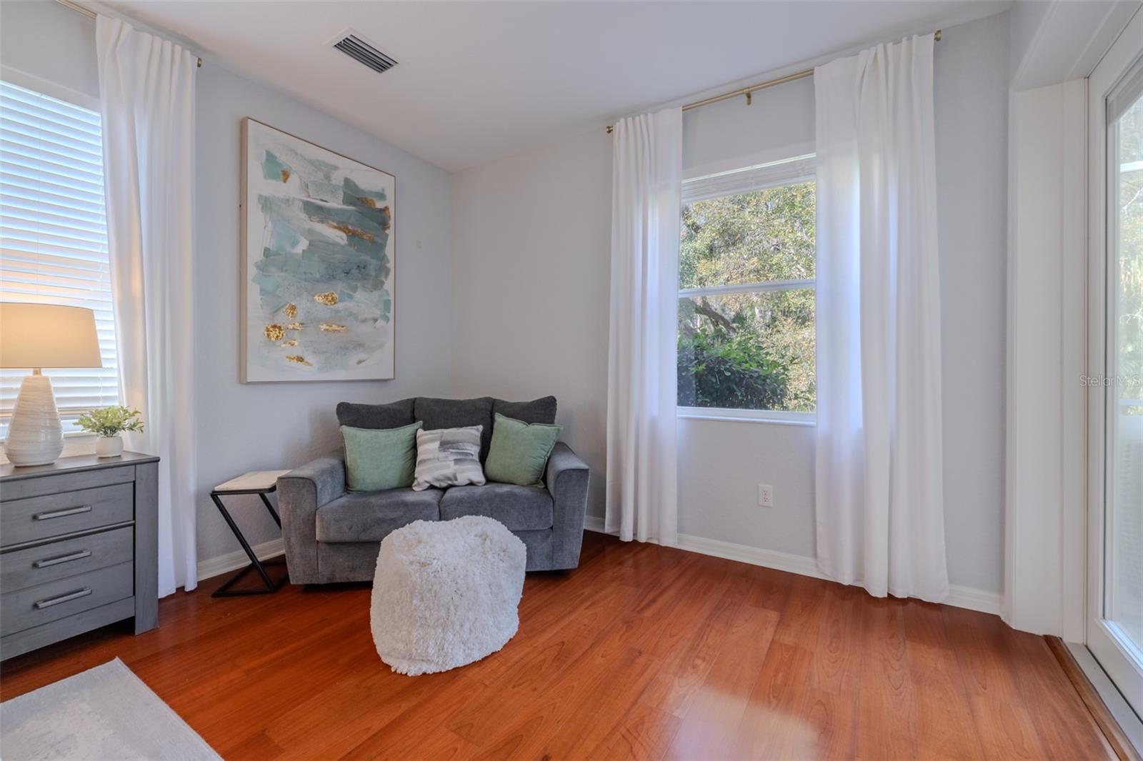 Image 23 of 88 For 27721 Kirkwood Circle