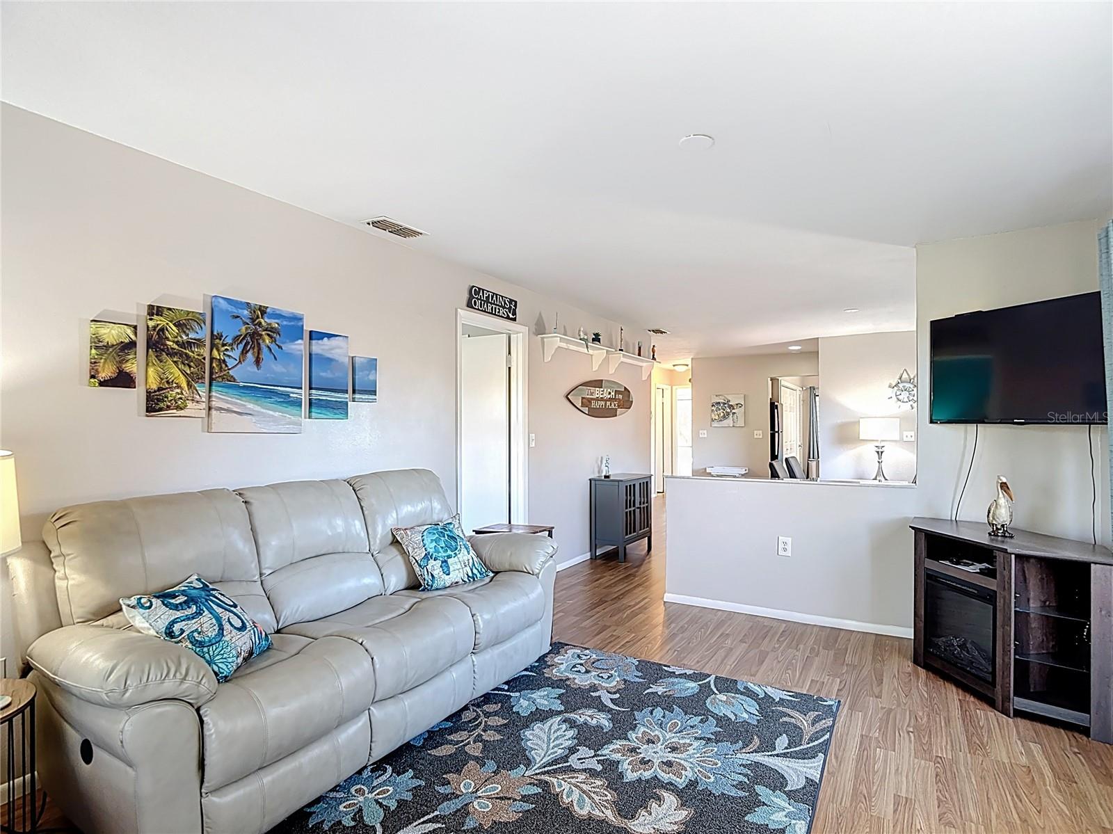 Image 12 of 79 For 13012 Wedgewood Way A