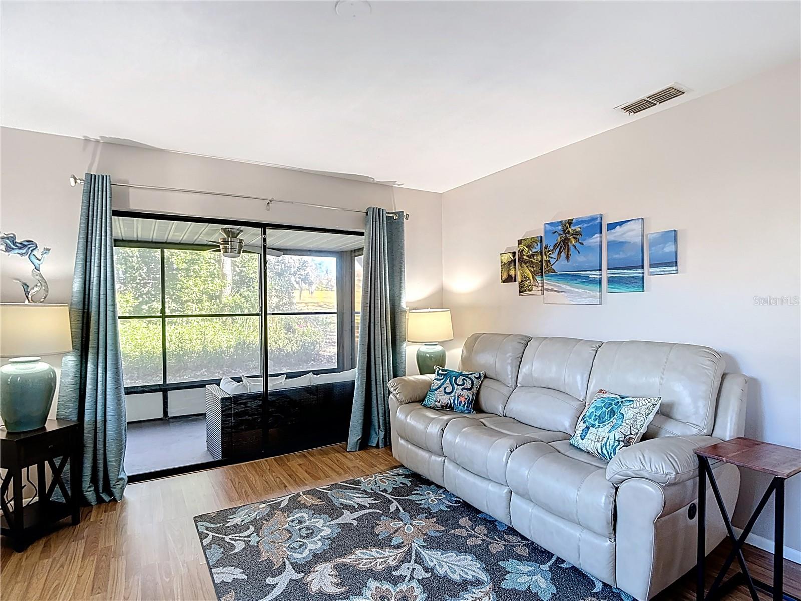 Image 14 of 79 For 13012 Wedgewood Way A