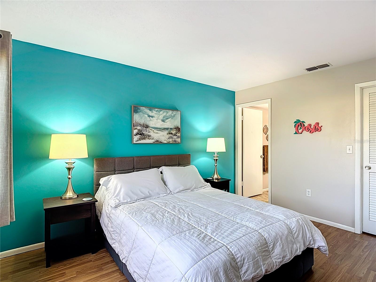 Image 24 of 79 For 13012 Wedgewood Way A