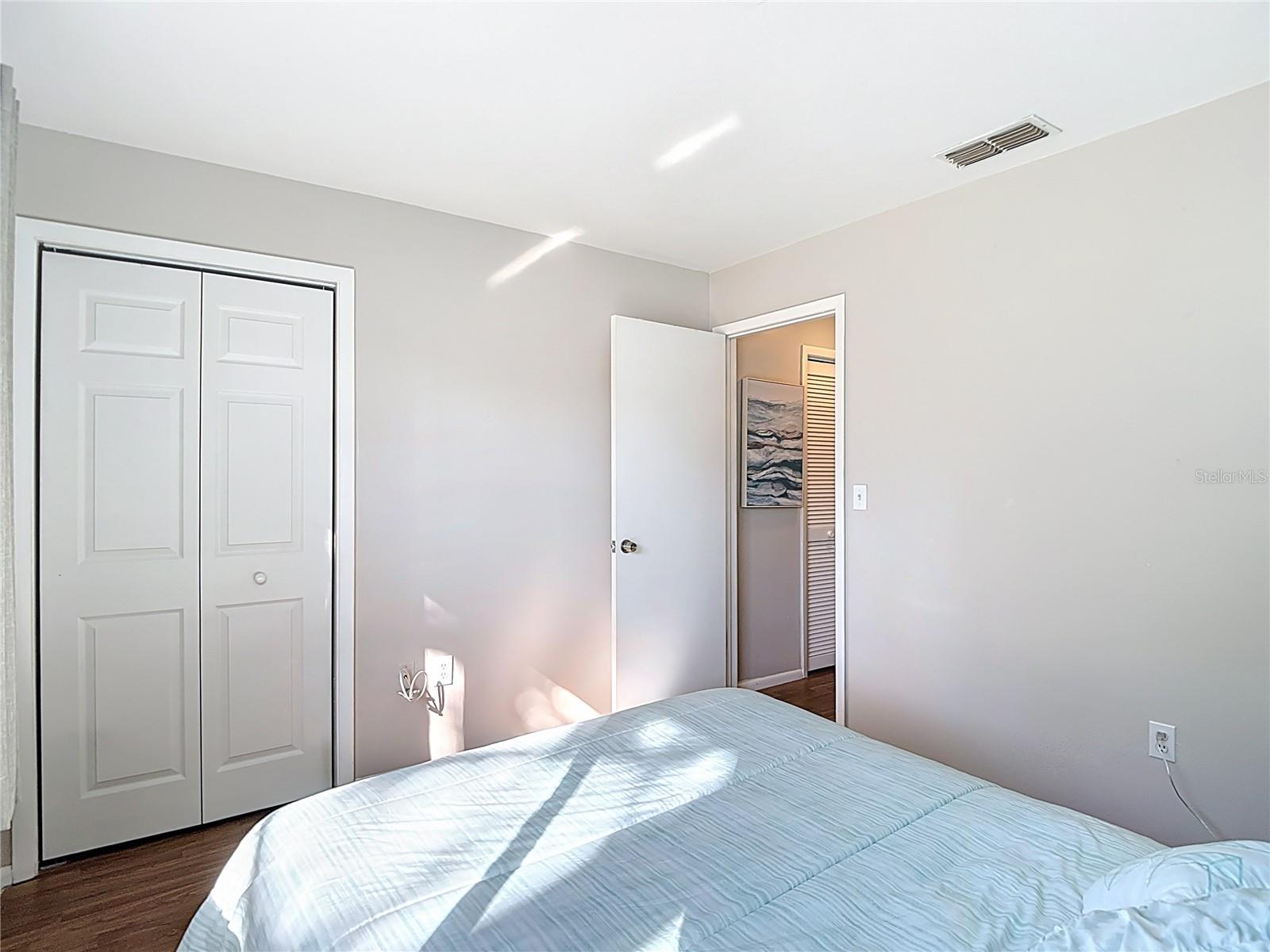 Image 32 of 79 For 13012 Wedgewood Way A