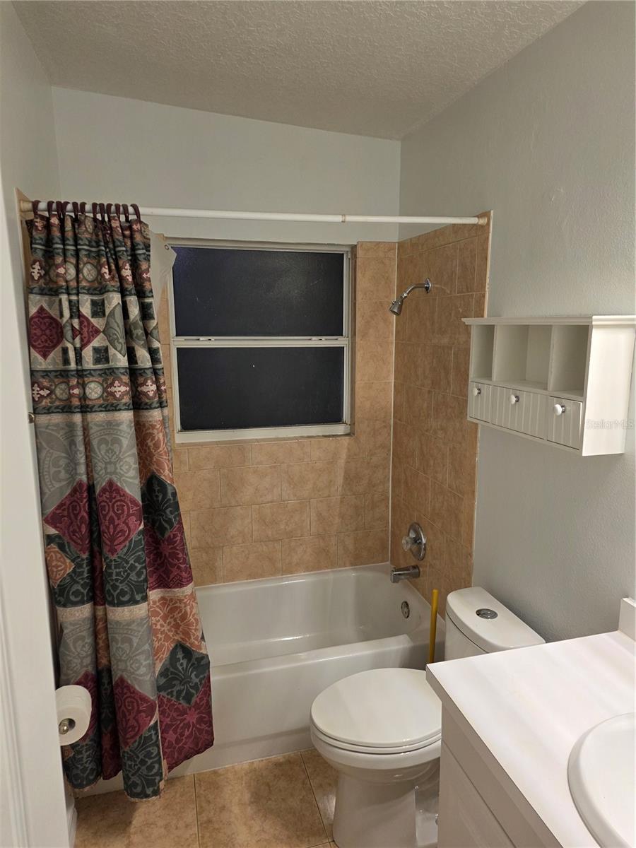 Image 12 of 34 For 298 11th Avenue Sw