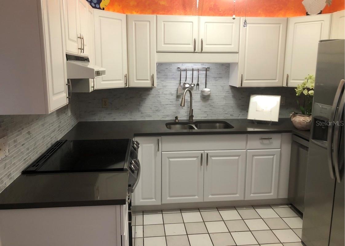 Listing photo id 15 for 105 Chesapeake Avenue