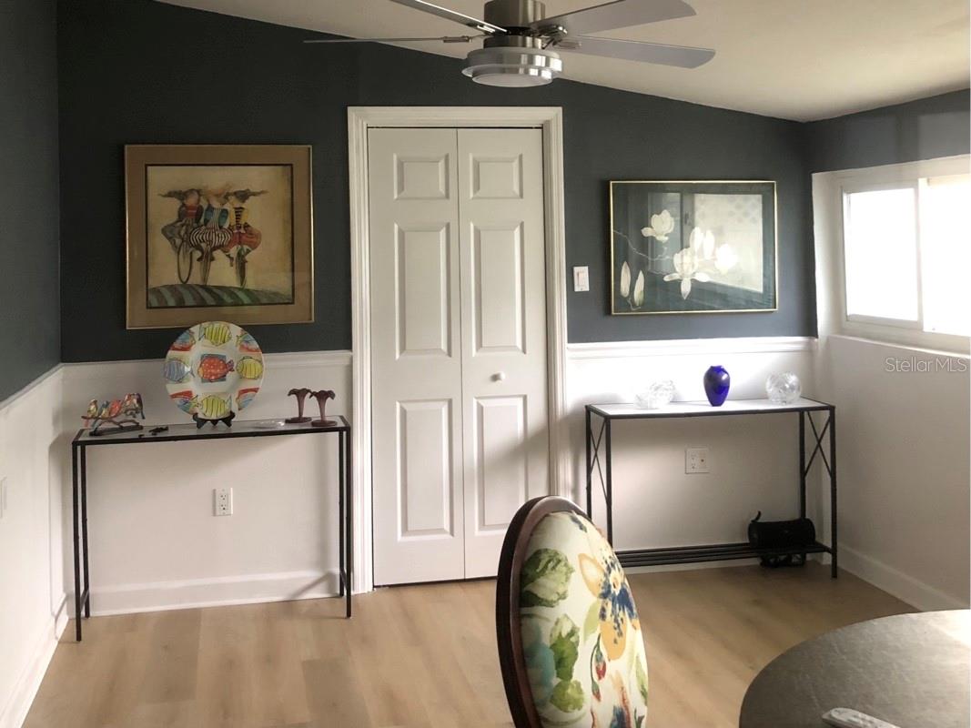 Listing photo id 20 for 105 Chesapeake Avenue