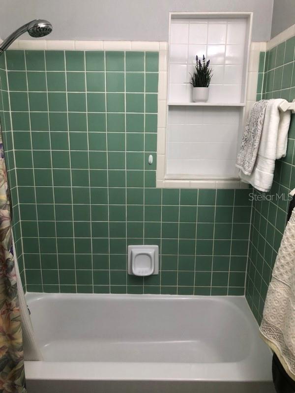 Listing photo id 22 for 105 Chesapeake Avenue