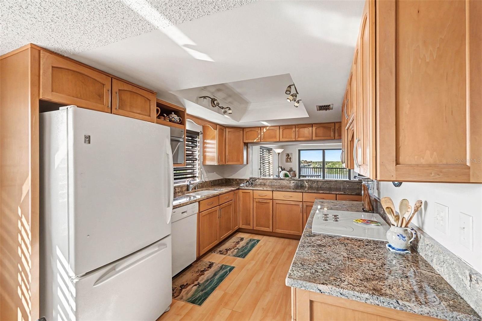 Image 15 of 33 For 3165 Atlantic Ave  A301