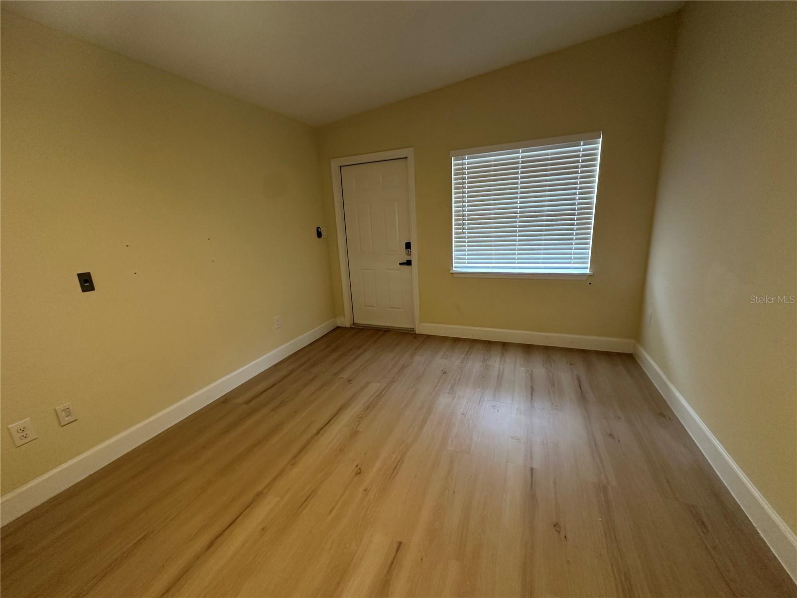 Image 14 of 16 For 3416 Oakellar Avenue