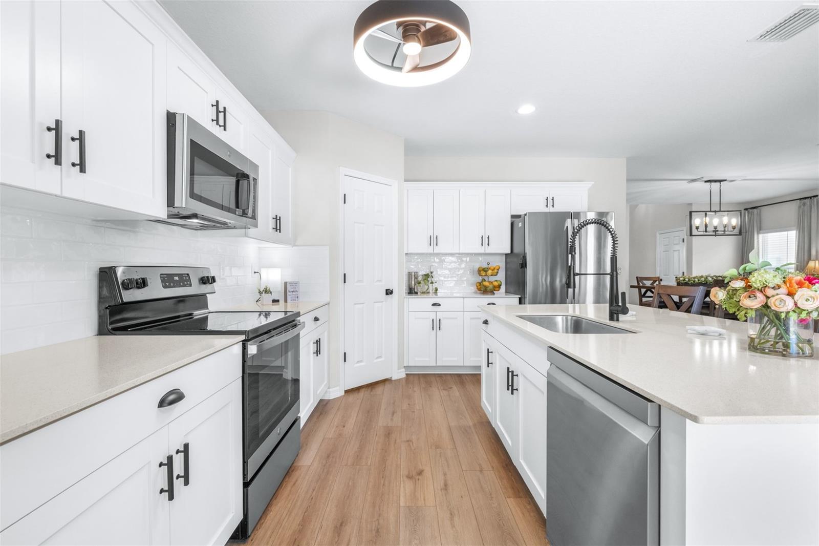 Image 11 of 43 For 7538 Wallflower Trail