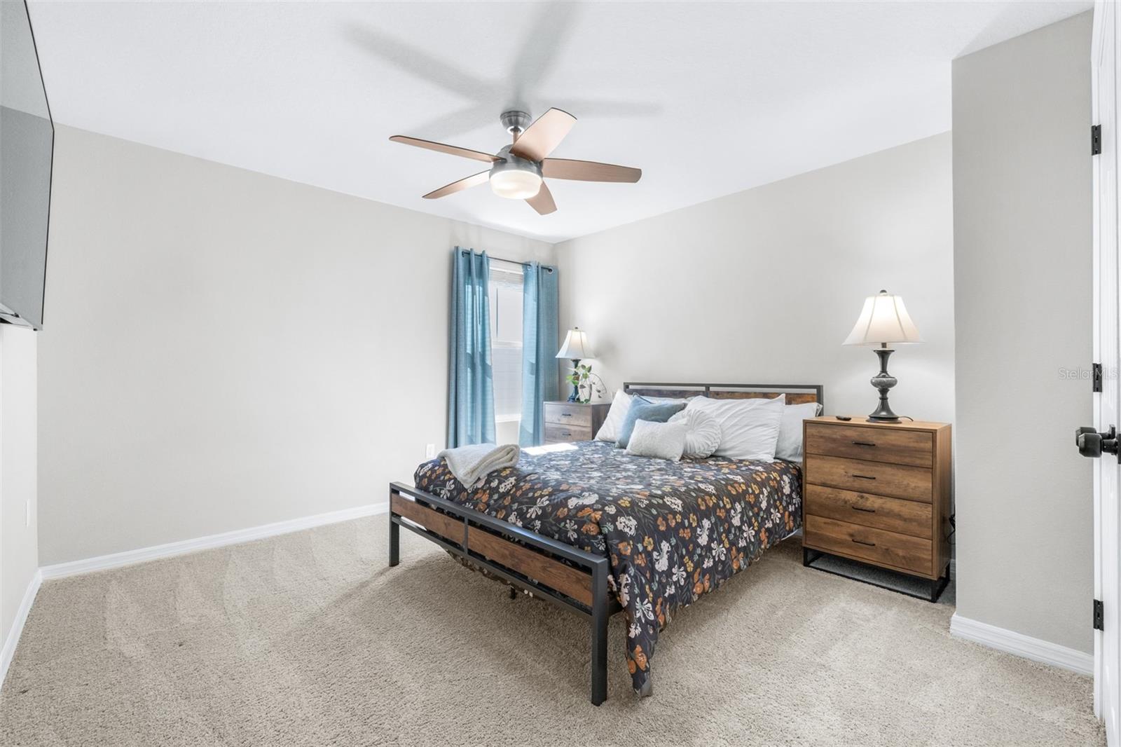 Image 23 of 43 For 7538 Wallflower Trail