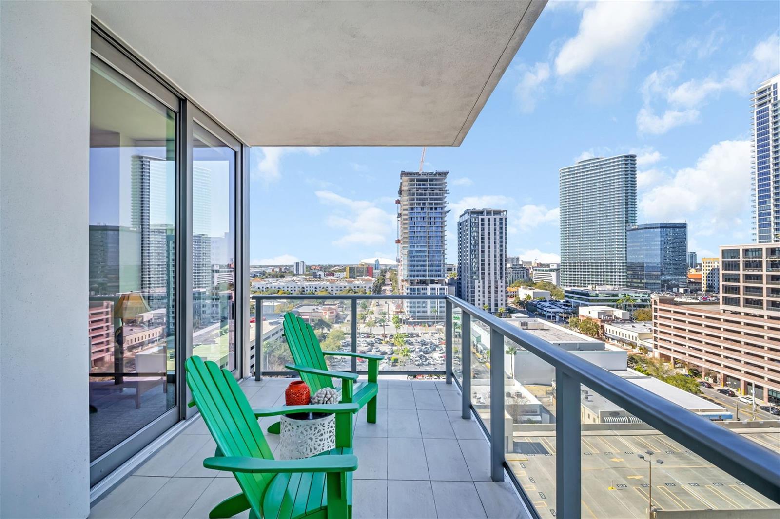 Image 20 of 88 For 301 1st Street S 1404