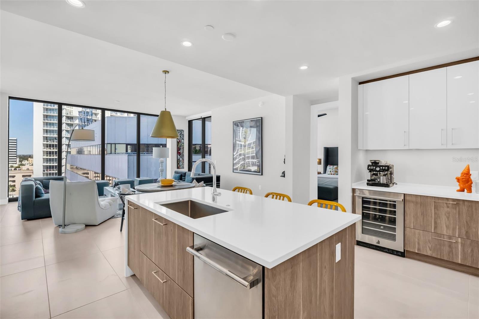 Image 26 of 88 For 301 1st Street S 1404