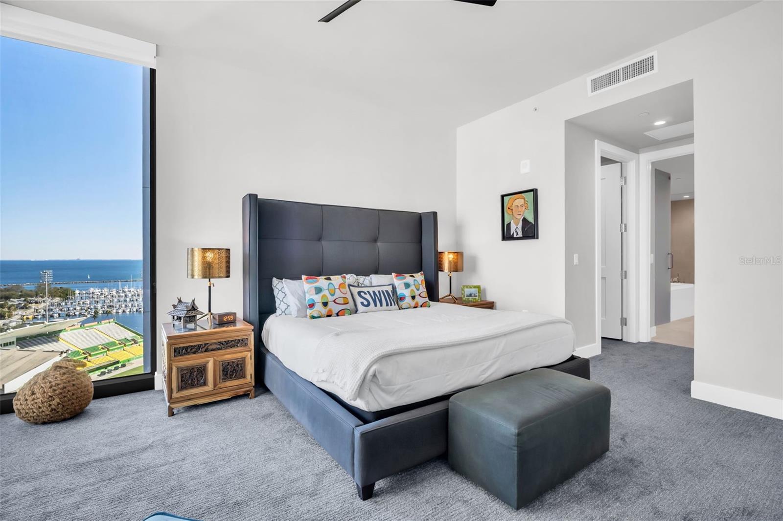 Image 37 of 88 For 301 1st Street S 1404