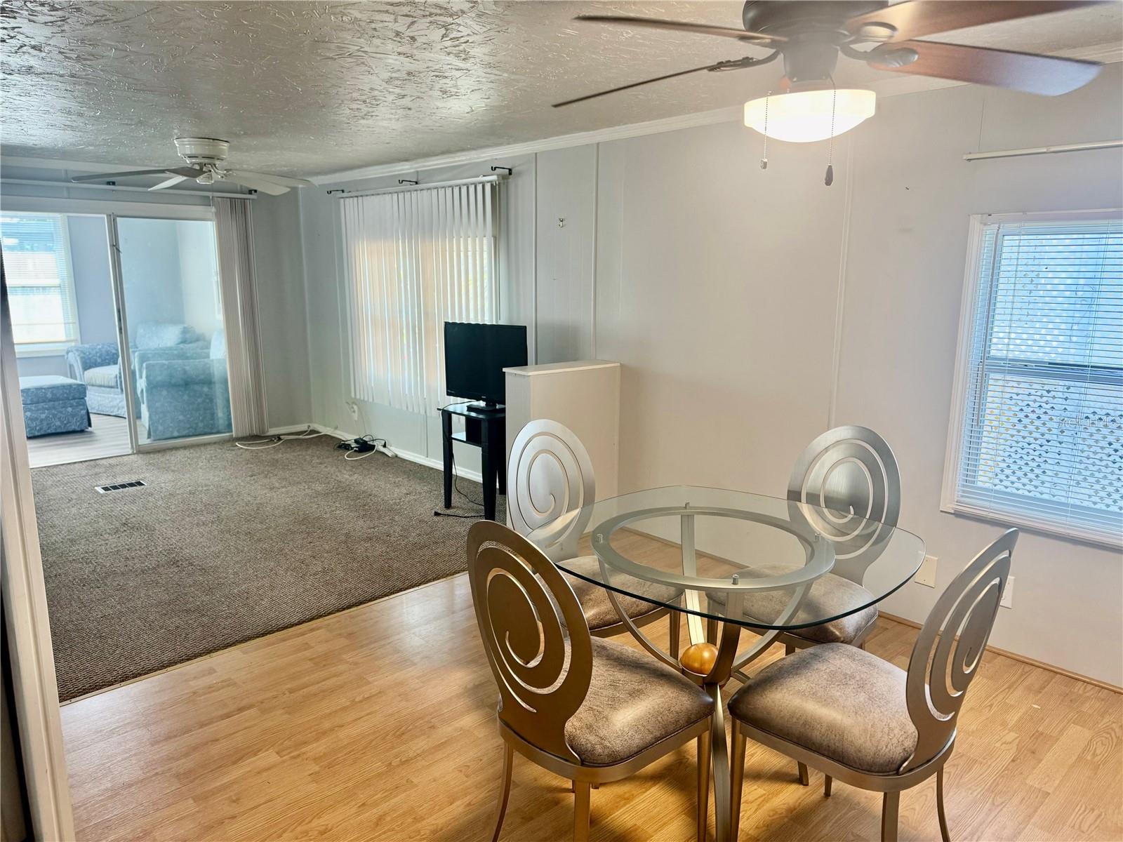 Image 15 of 27 For 7901 40th Avenue N 21