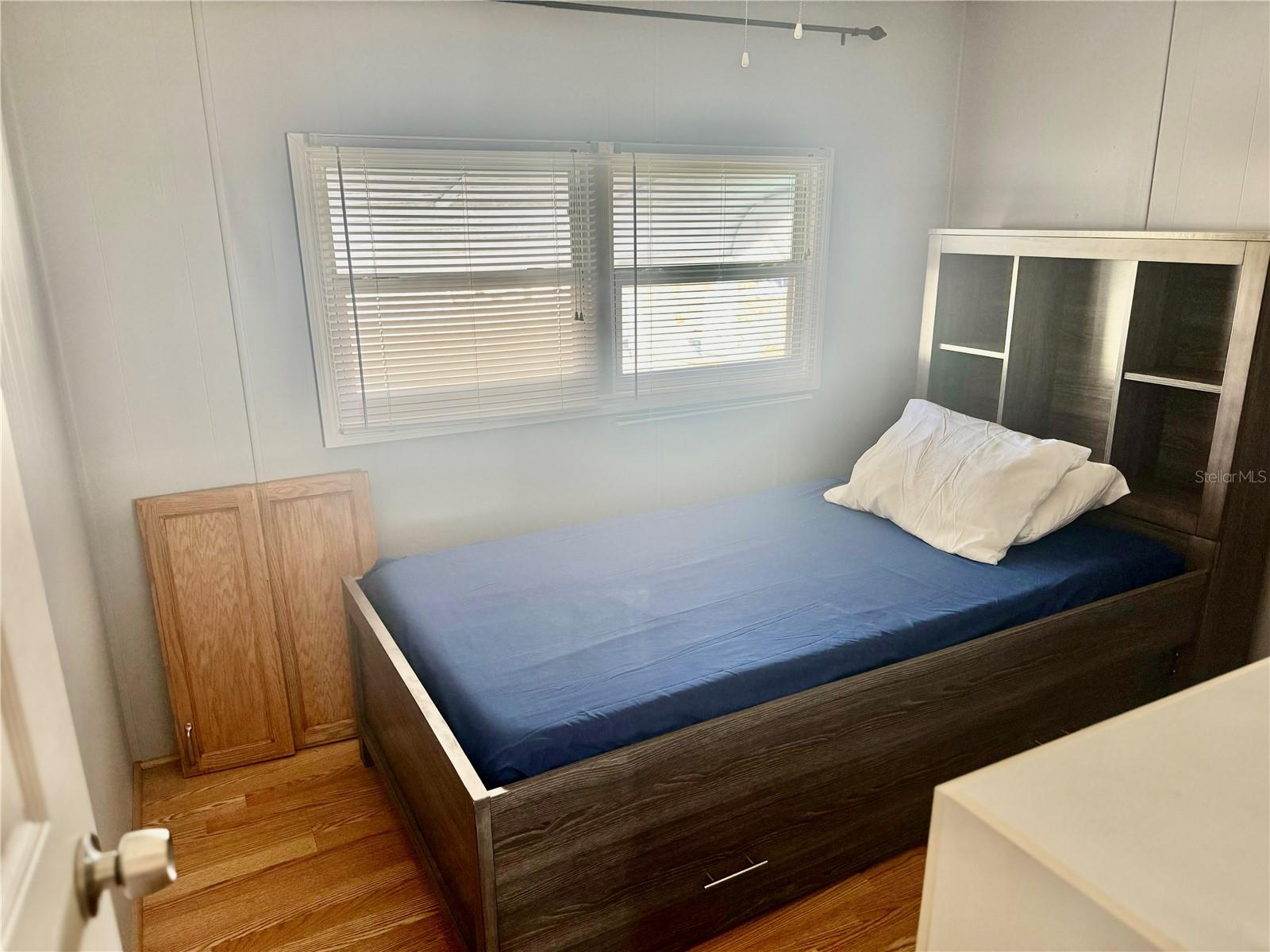 Image 20 of 27 For 7901 40th Avenue N 21