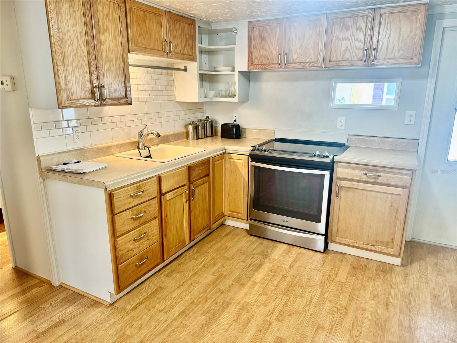 Image 9 of 27 For 7901 40th Avenue N 21