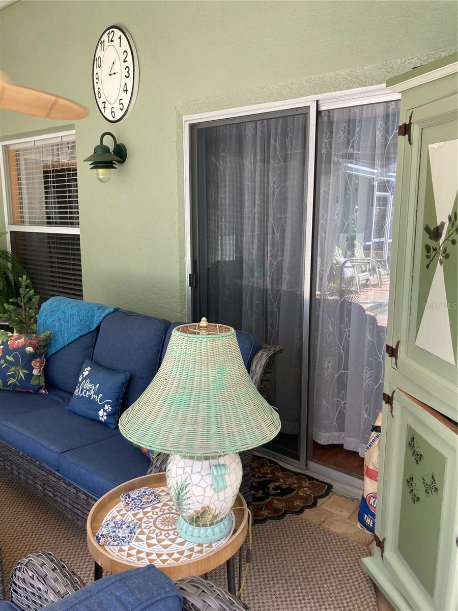 Image 32 of 45 For 8101 Roxboro