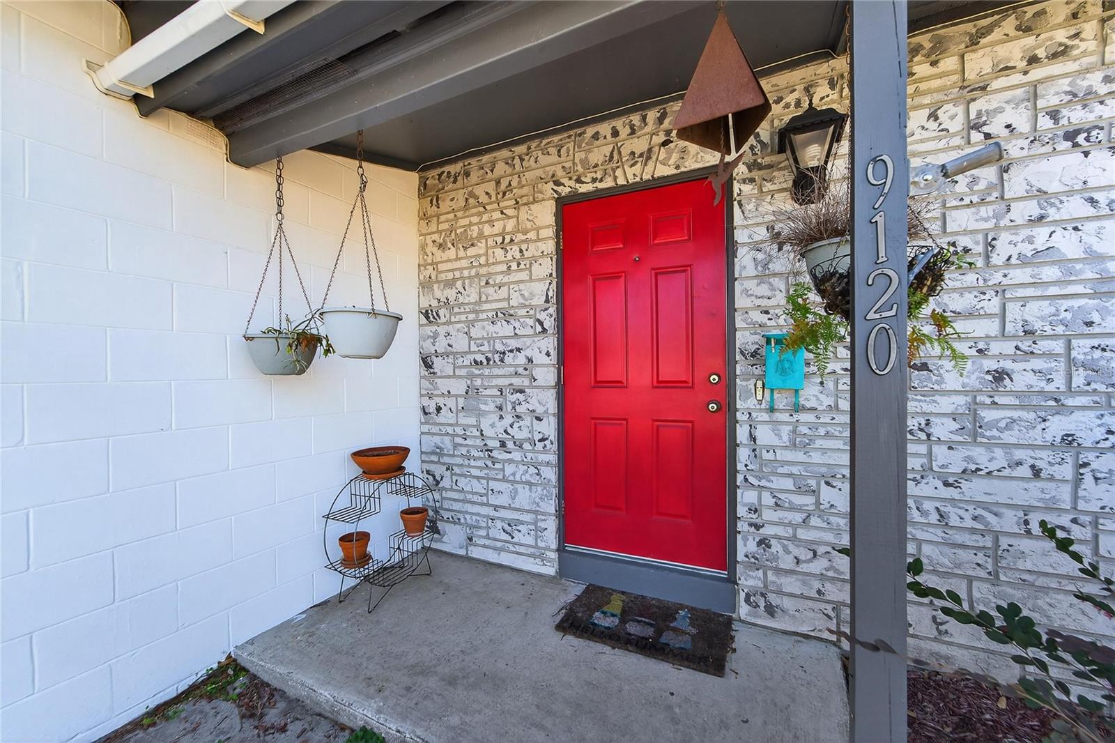 Image 5 of 31 For 9120 Memorial Highway