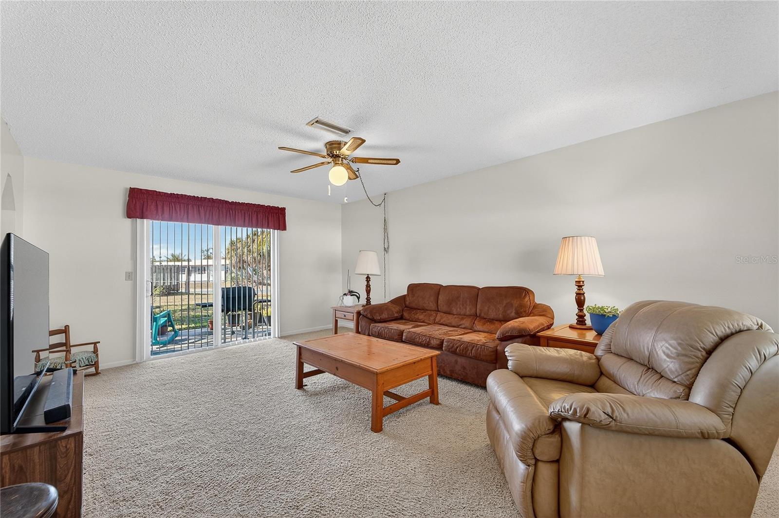 Image 7 of 31 For 9120 Memorial Highway