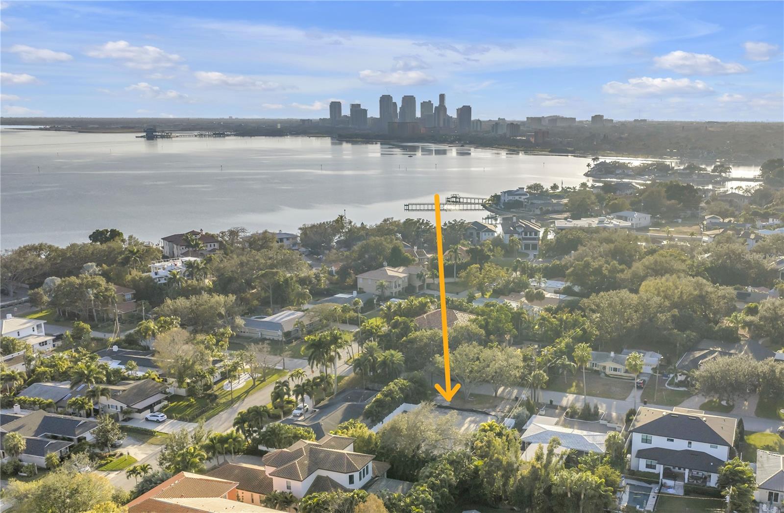 Image 10 of 13 For 211 Toledo Way Ne