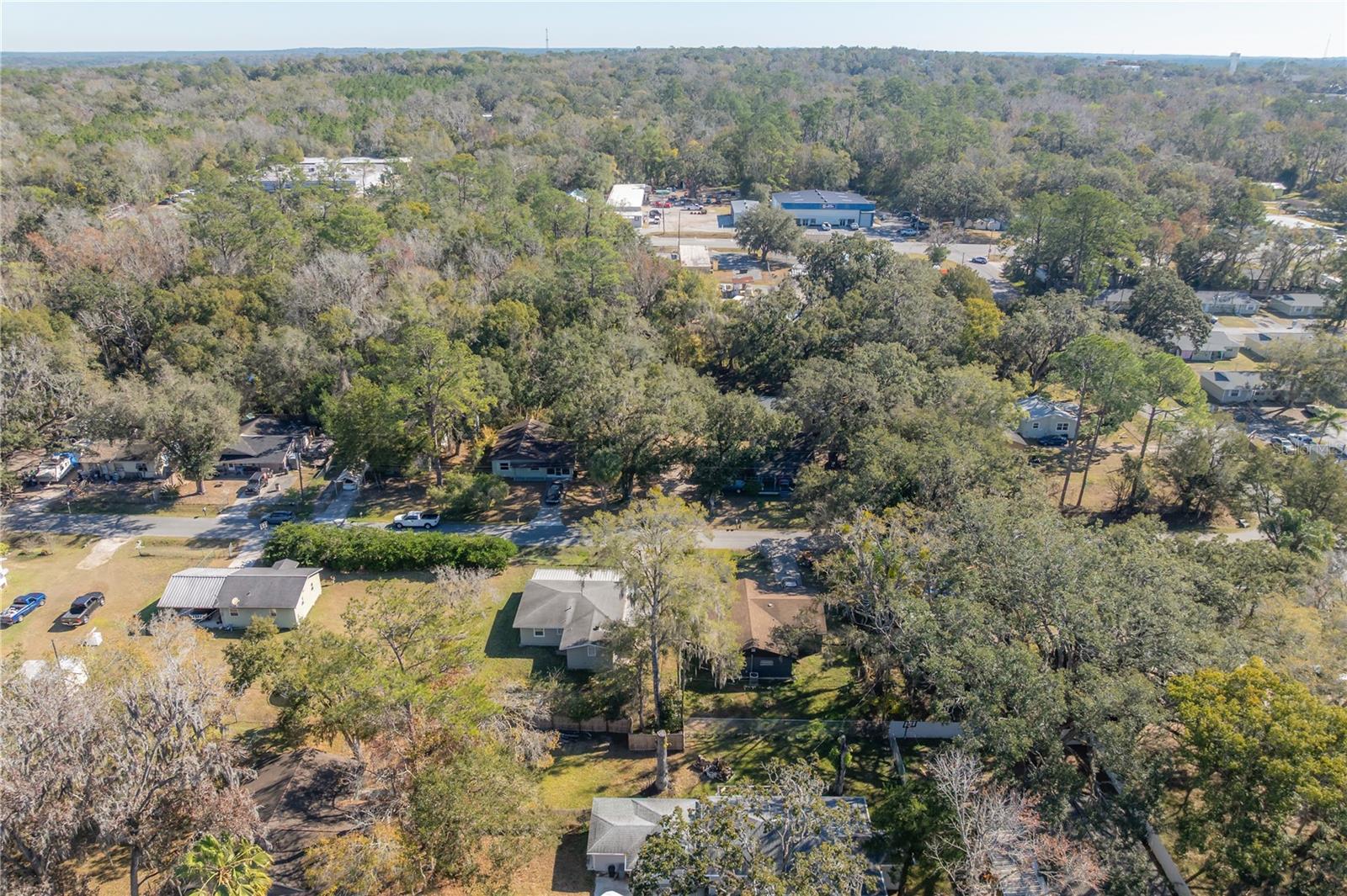 Image 41 of 43 For 515 Sharon Street