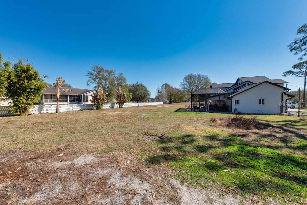 Listing photo id 28 for 4110 Meadow Run Lane