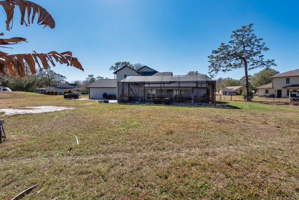 Listing photo id 30 for 4110 Meadow Run Lane