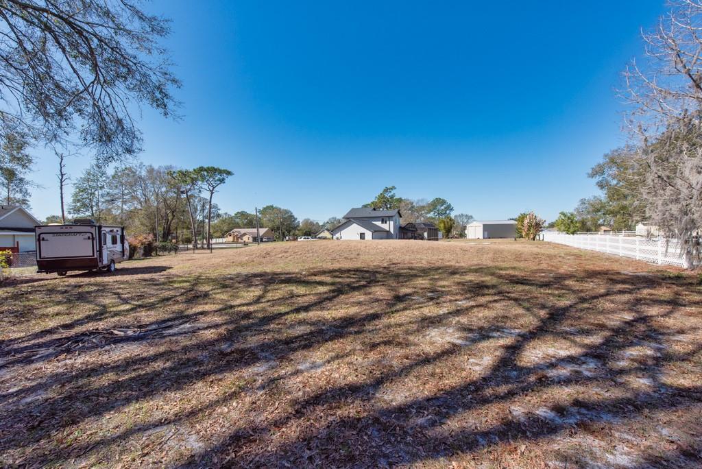 Listing photo id 31 for 4110 Meadow Run Lane