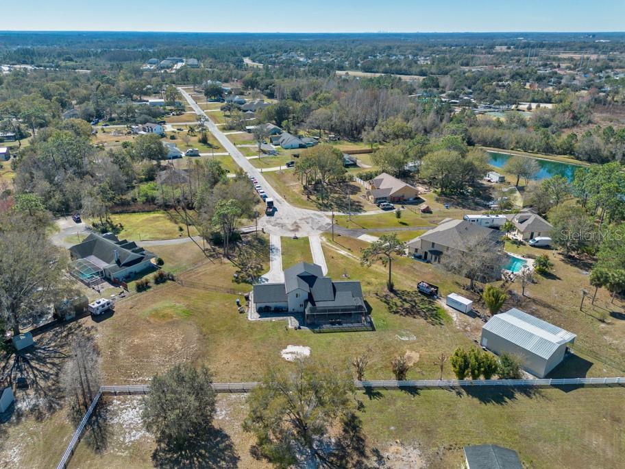 Listing photo id 39 for 4110 Meadow Run Lane