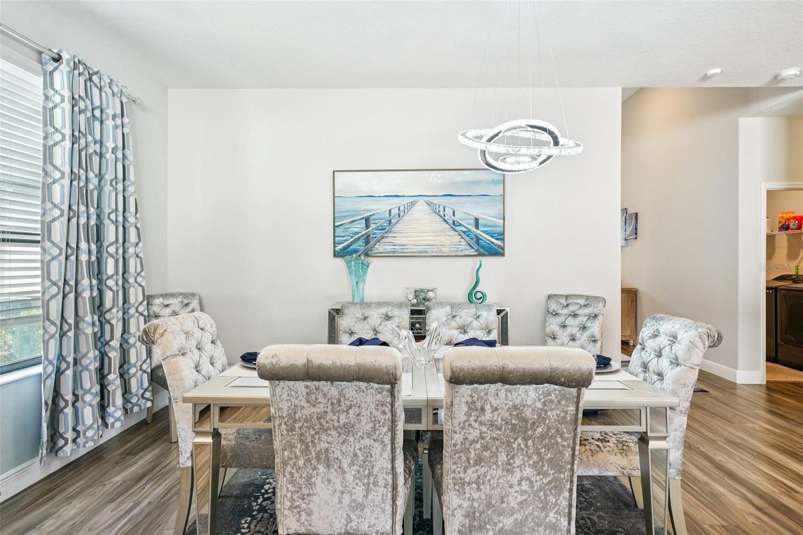 Image 16 of 77 For 12627 Vander Way